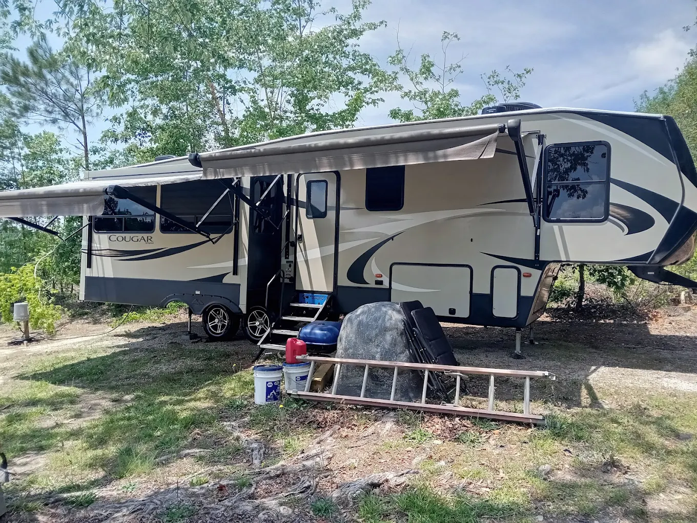 Cougar fifth wheel RV after exterior detail